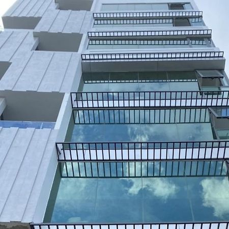 Dlux Bach Dang Aparthotel Хошимин Екстериор снимка
